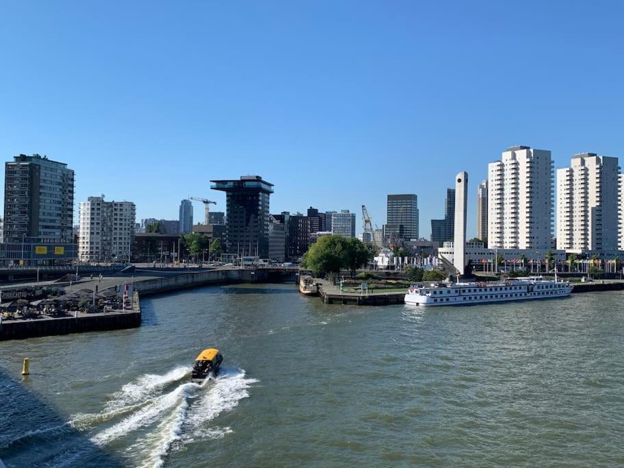 Stunning View Apt Free Parking Apartment Rotterdam Luaran gambar
