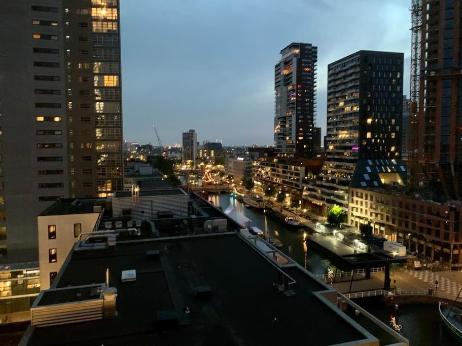Stunning View Apt Free Parking Apartment Rotterdam Luaran gambar