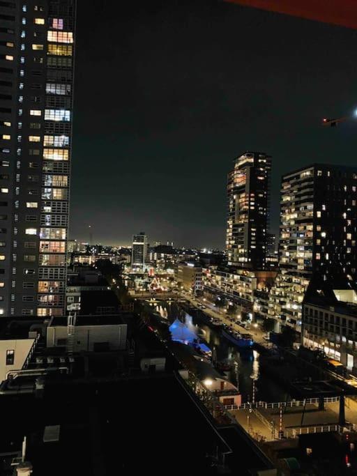 Stunning View Apt Free Parking Apartment Rotterdam Luaran gambar