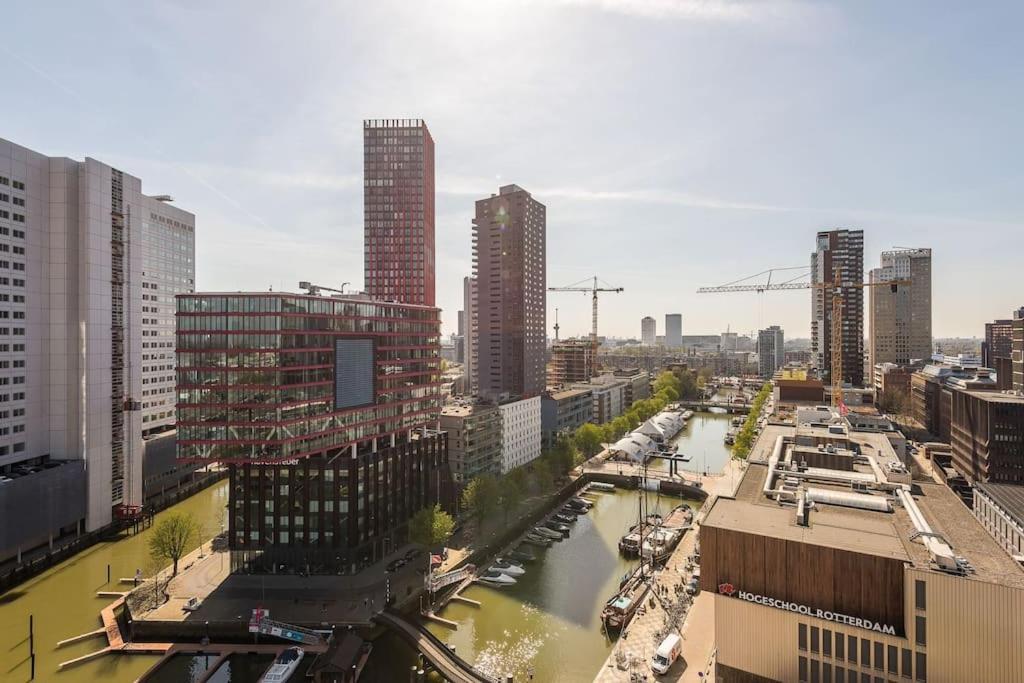 Stunning View Apt Free Parking Apartment Rotterdam Luaran gambar