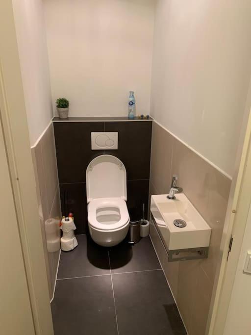 Stunning View Apt Free Parking Apartment Rotterdam Luaran gambar