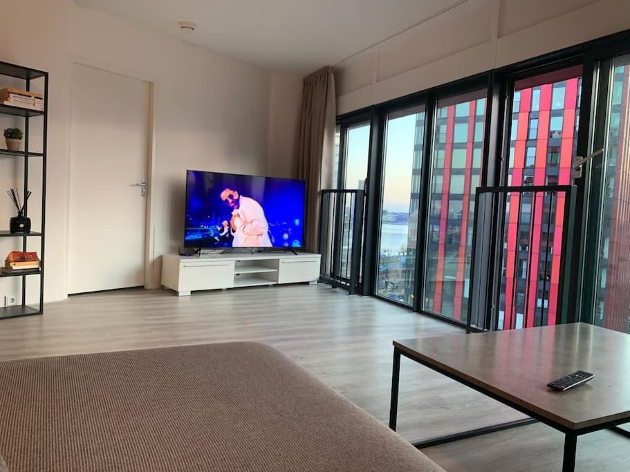 Stunning View Apt Free Parking Apartment Rotterdam Luaran gambar