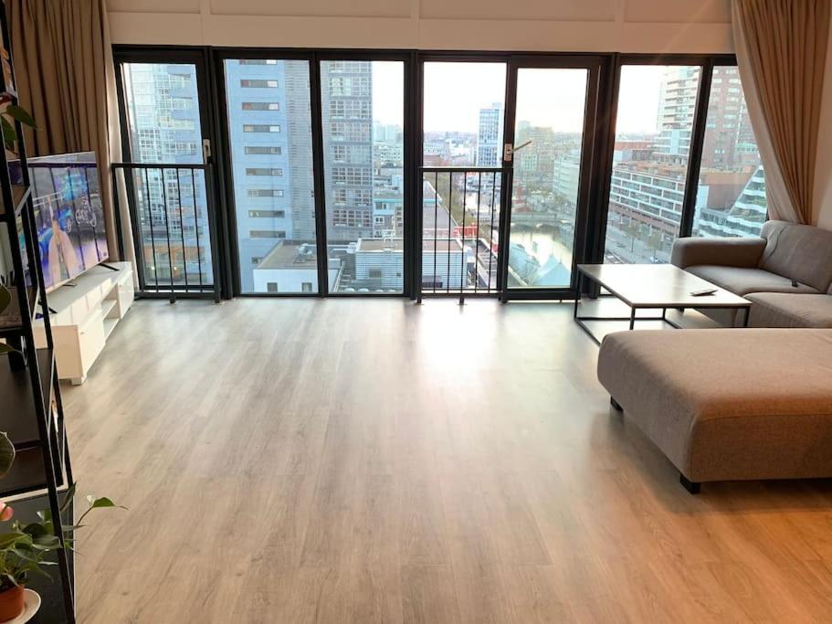 Stunning View Apt Free Parking Apartment Rotterdam Luaran gambar